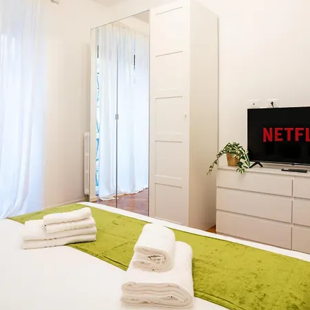 Ramazzini District - Elegant Flat X8 Διαμέρισμα *