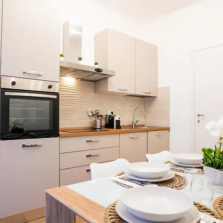Ramazzini District - Elegant Flat X8 Milano