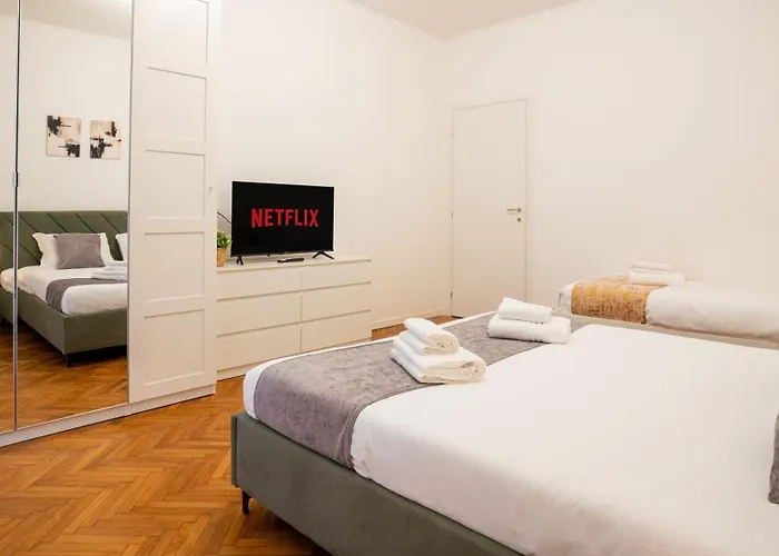 Ramazzini District - Elegant Flat X8 * ميلان
