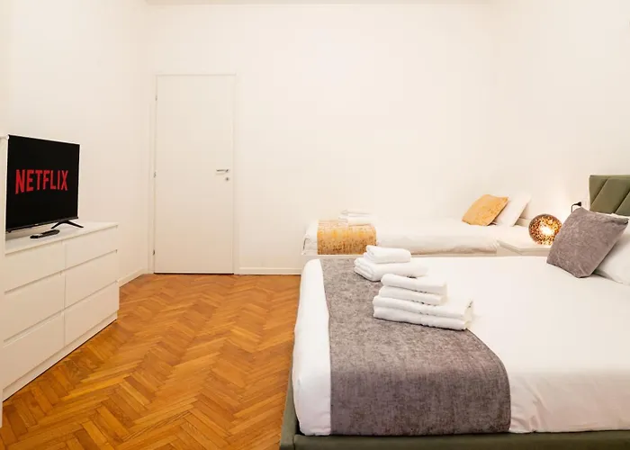 شقة Ramazzini District - Elegant Flat X8 *